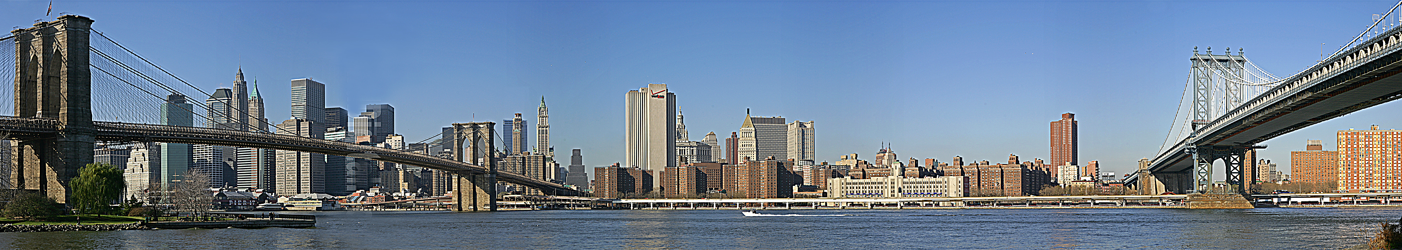 Brooklyn-Manhattan-Bridge-Pano3